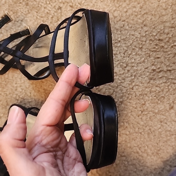 Stuart Weitzman Satin Crystal Embellishments Heels - Picture 5 of 15